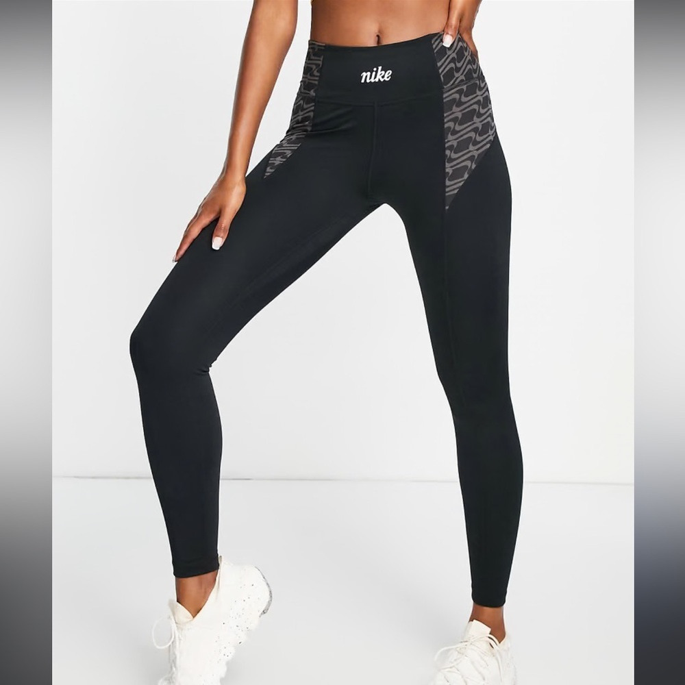 NWT Nike one mid rise leggings